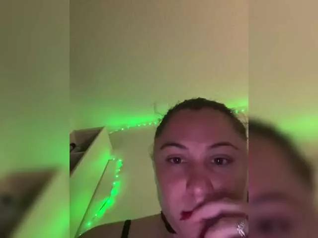 lovespace313000 on BongaCams 