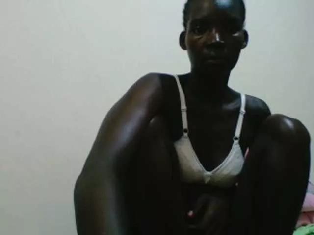 lush-ness on BongaCams 