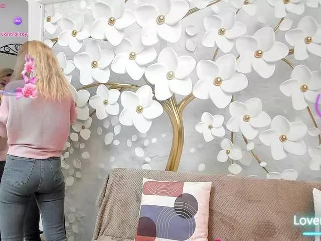 LuvSunshinee on BongaCams 