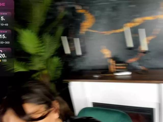 MalinaMaze on BongaCams 
