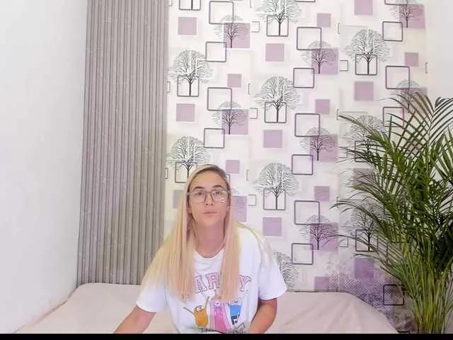 Mariam-Arango on BongaCams 