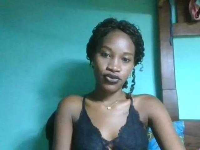 Marianah105 on BongaCams 