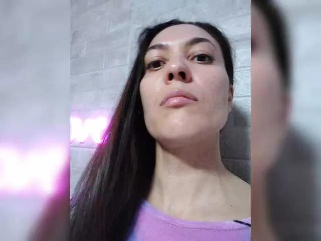 Marina4Love on BongaCams 