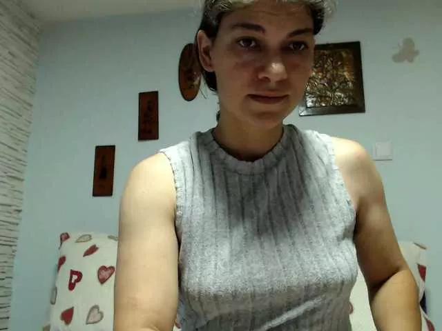 MercyLoves on BongaCams 