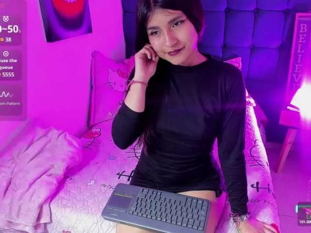 Mia-castellanos on BongaCams 