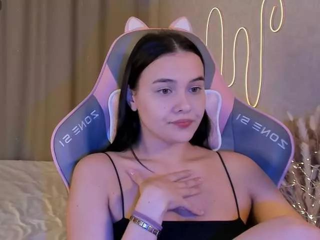Mia-mit on BongaCams 
