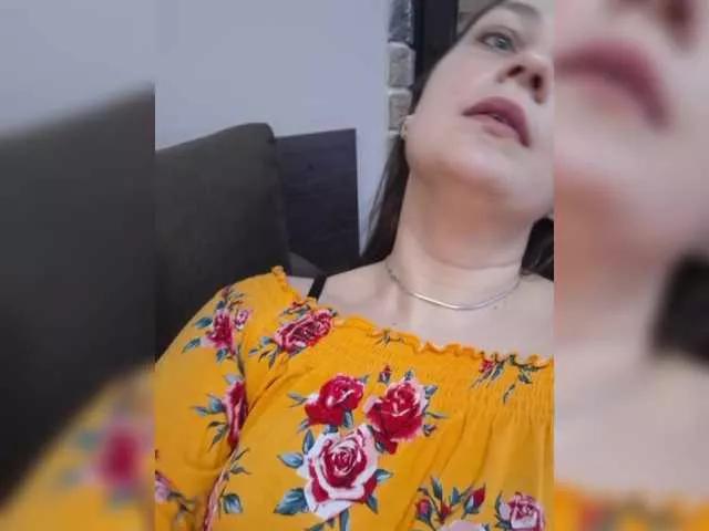 MiLAshKaA on BongaCams 