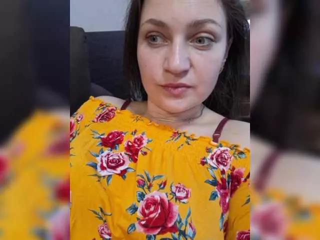 MiLAshKaA on BongaCams 