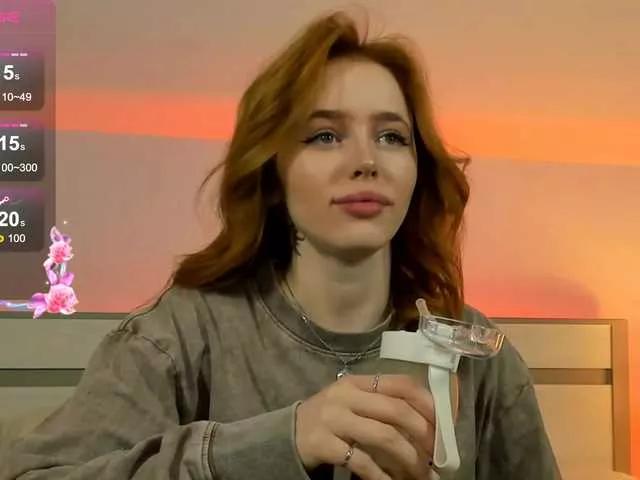MissRedFox on BongaCams 