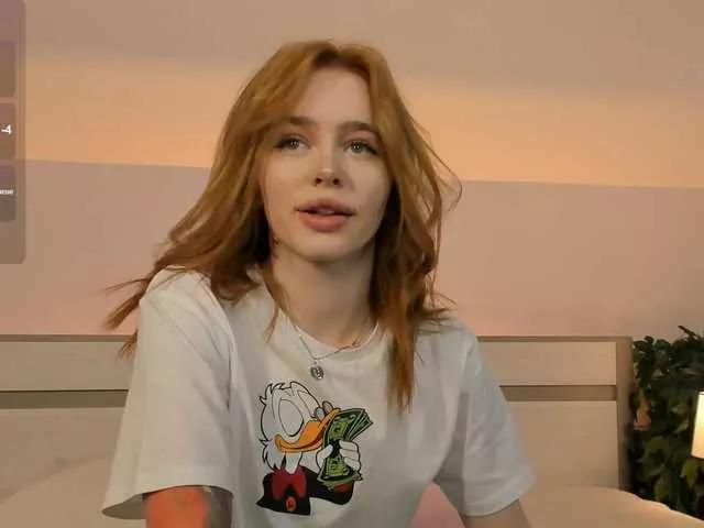 MissRedFox on BongaCams 