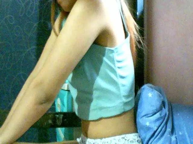 Mysteriouslovely on BongaCams 
