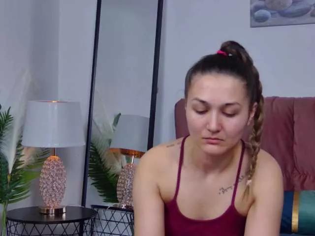 NicoleLegh on BongaCams 