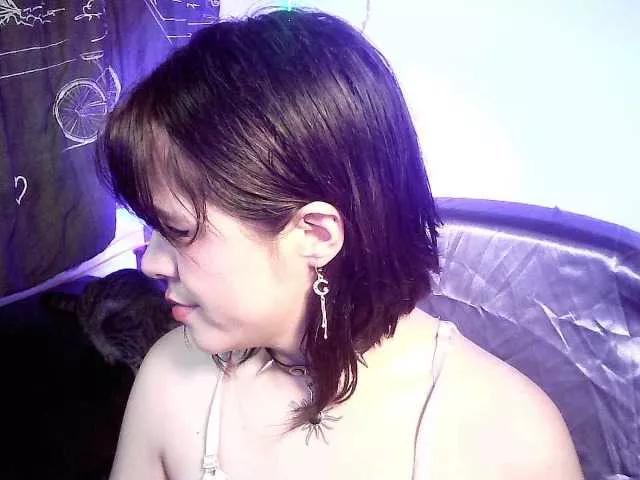 NinaMon on BongaCams 