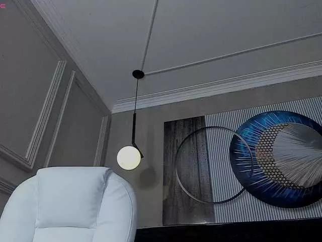 octaviarouse on BongaCams 