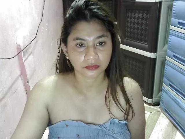 peenastyfame on BongaCams 