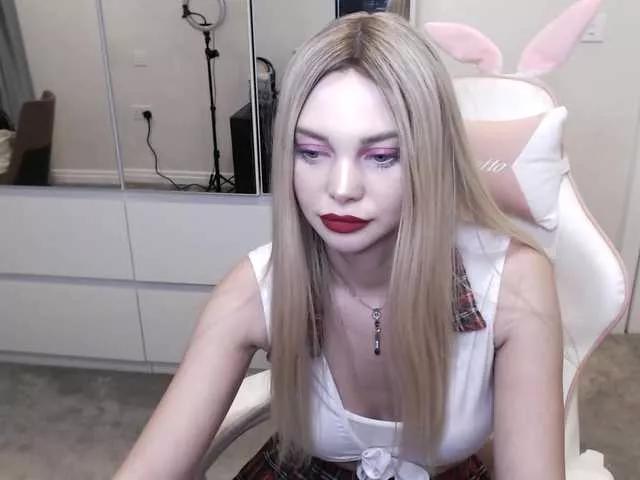 PolinaS on BongaCams 