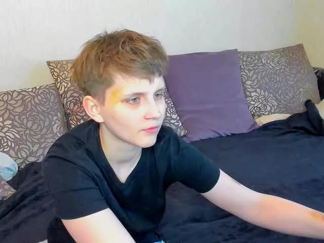 Raven-Radiant on BongaCams 