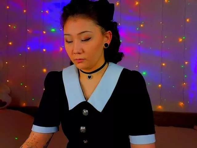 RenaWong on BongaCams 