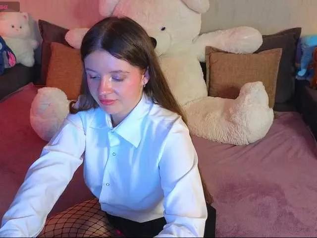 RosalineLov on BongaCams 