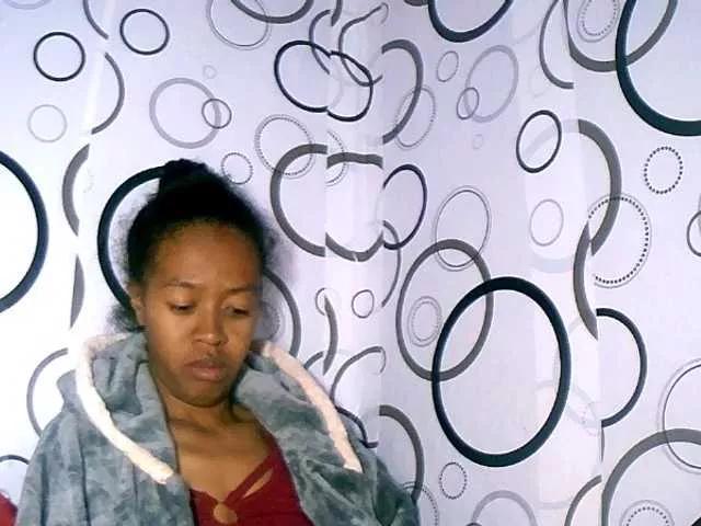 rose27 on BongaCams 