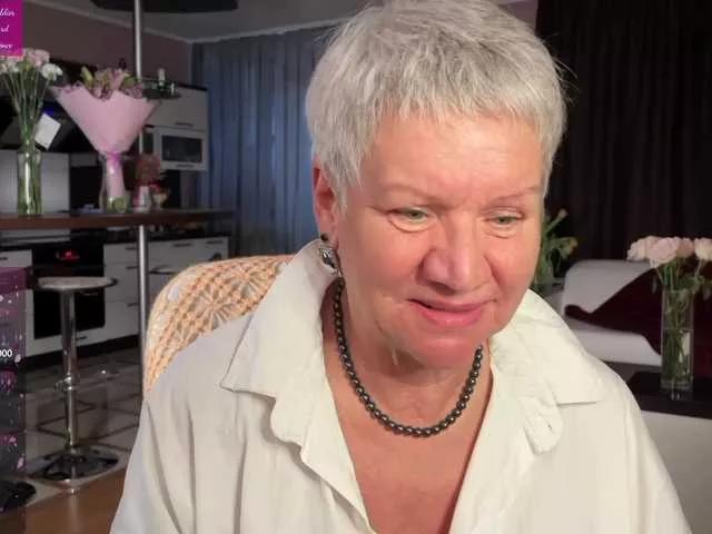 roxana-brooks on BongaCams 