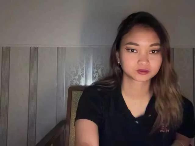 RozyBlack on BongaCams 