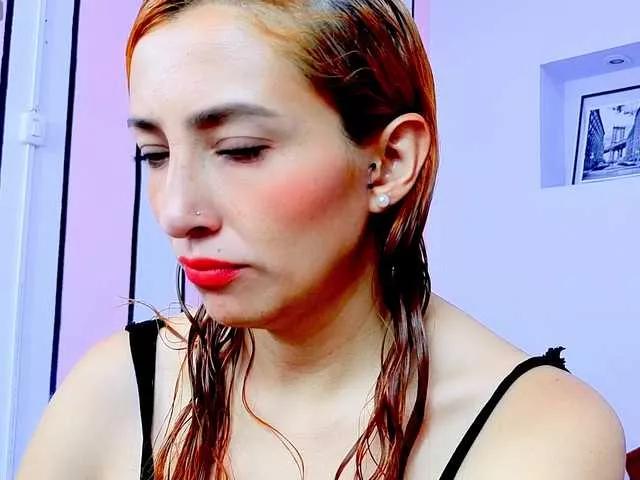 Sarahot66 on BongaCams 
