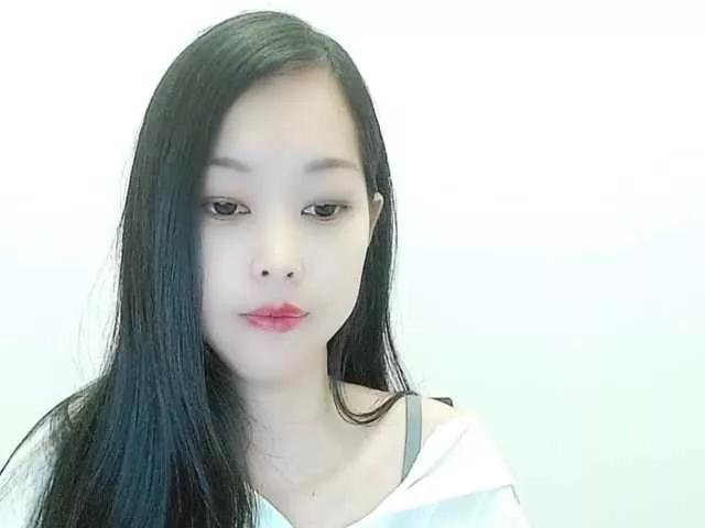 Selinababy99 on BongaCams 