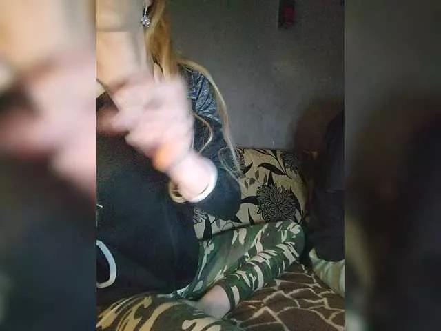 SexyBlondVlk on BongaCams 