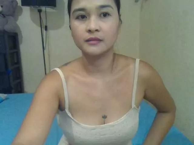 SexyCyrile on BongaCams 