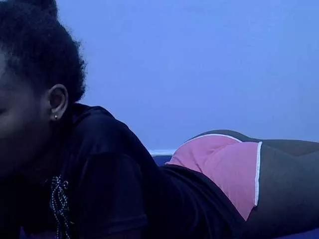 Sexydee14 on BongaCams 