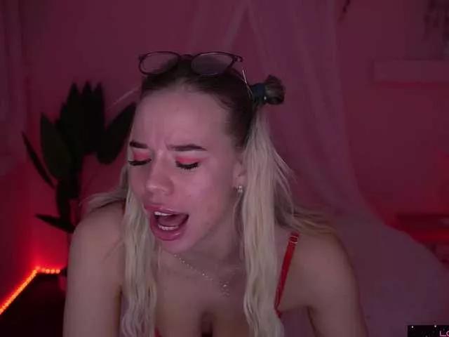 SexyIraa on BongaCams 