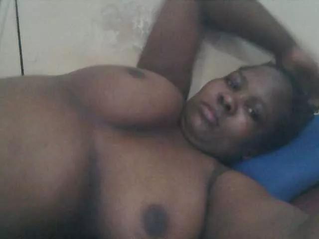 Sexymummy on BongaCams 