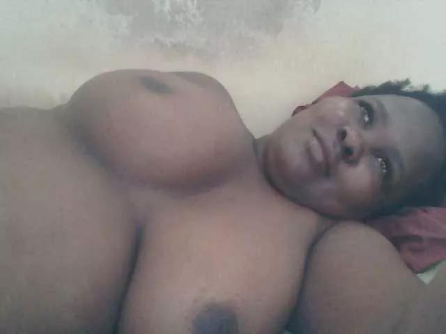 Sexymummy on BongaCams 