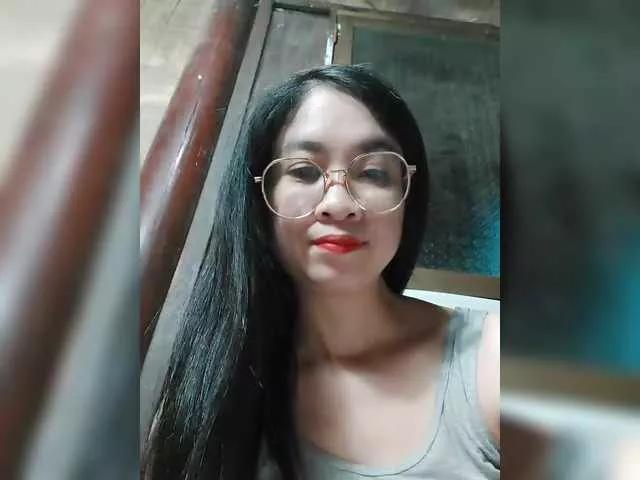 Singermom on BongaCams 