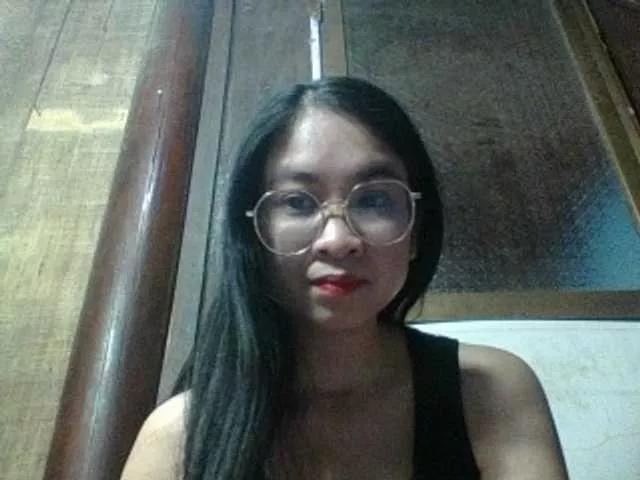 Singermom on BongaCams 