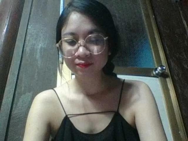 Singermom on BongaCams 