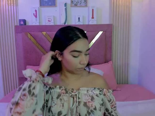 sofibooty on BongaCams 