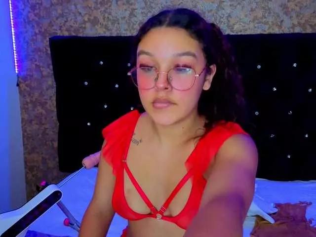 Sweet-rosse on BongaCams 
