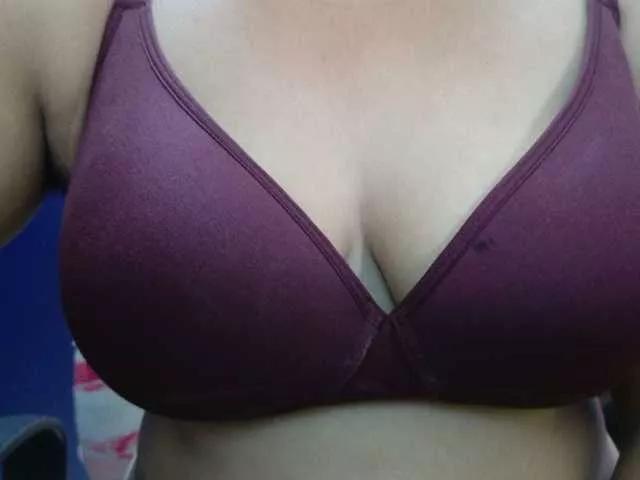 Tamilbabby2025 on BongaCams 