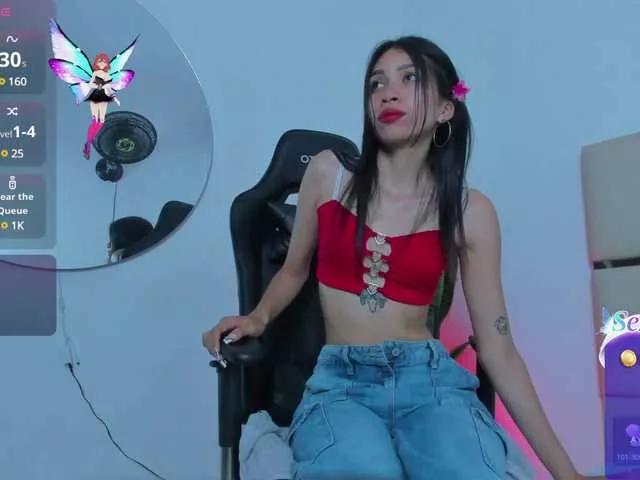 ThailyMaisson on BongaCams 