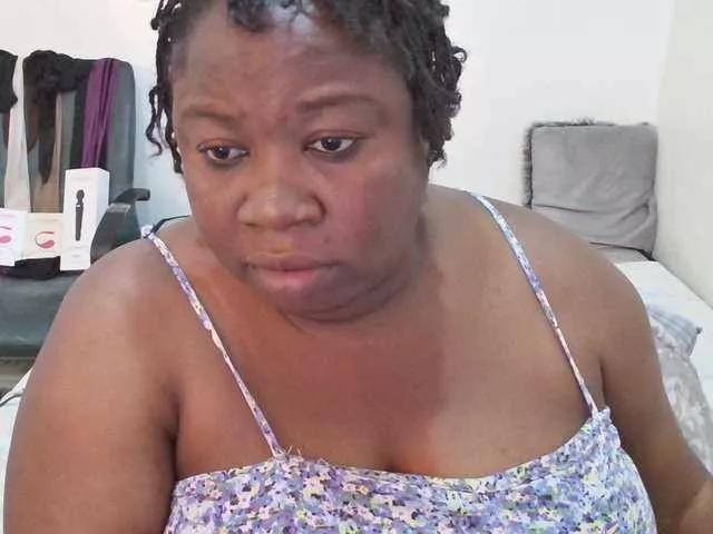 TRUEBELLA on BongaCams 