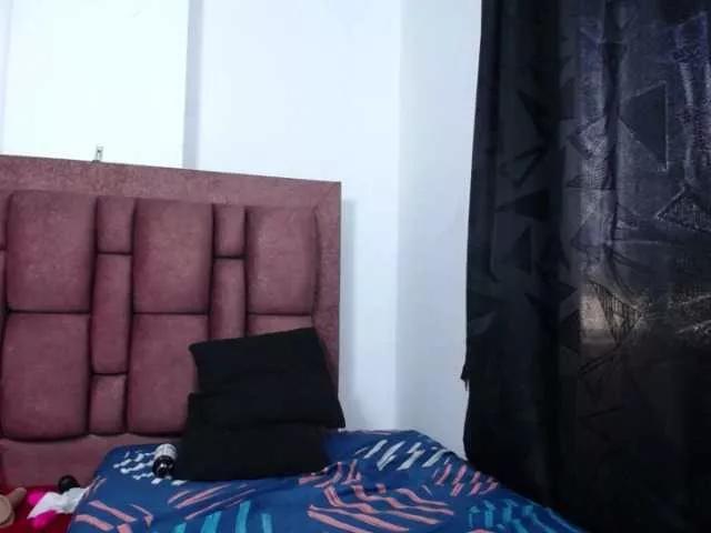 vamandajhonson on BongaCams 