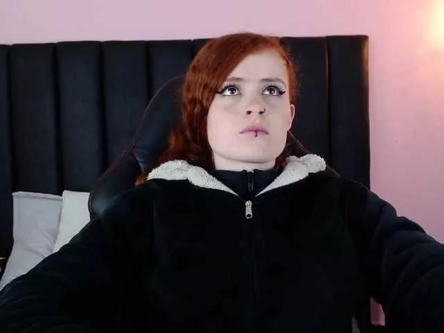 WandaScarlett on BongaCams 