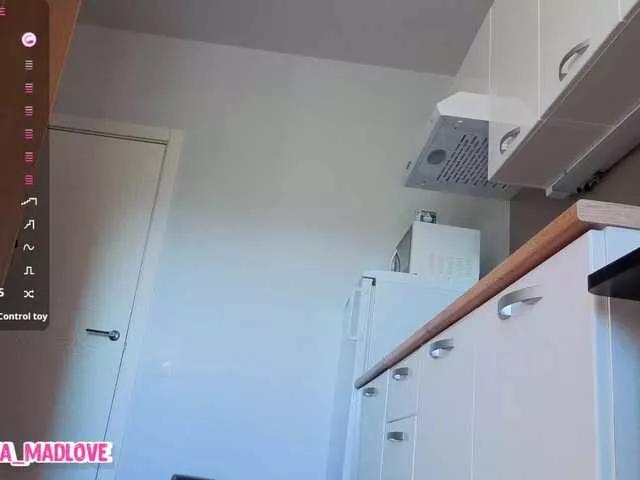 xanmndixx on BongaCams 