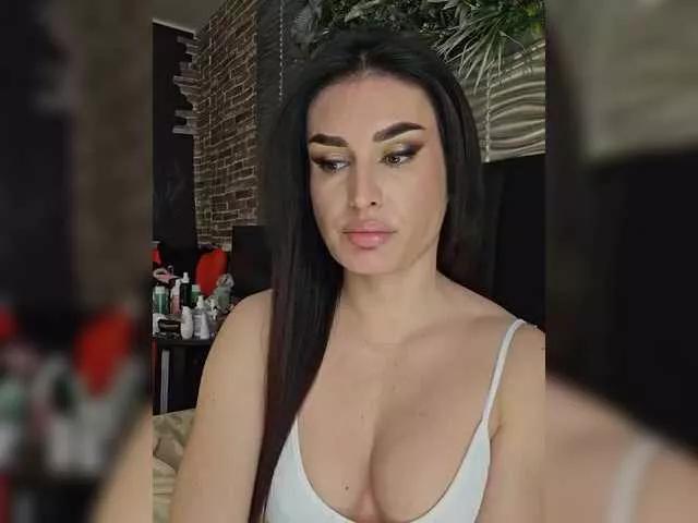 XStrawberryX on BongaCams 