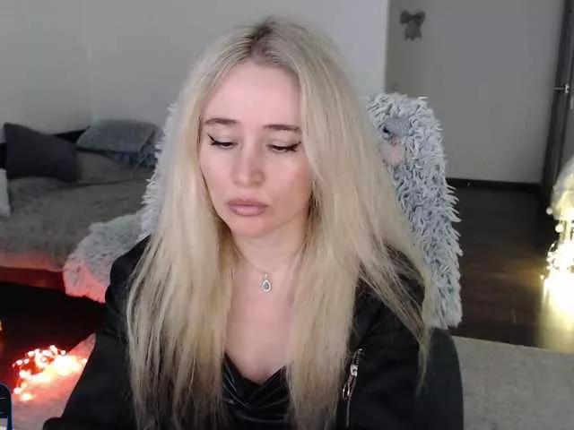 xyliganka777 on BongaCams 