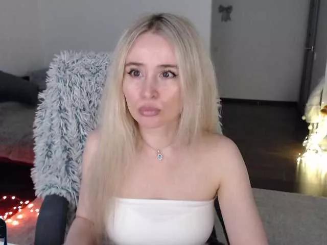 xyliganka777 on BongaCams 