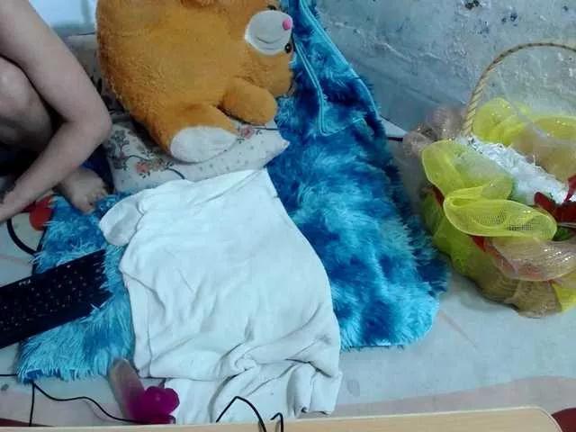 Yang-Myy on BongaCams 