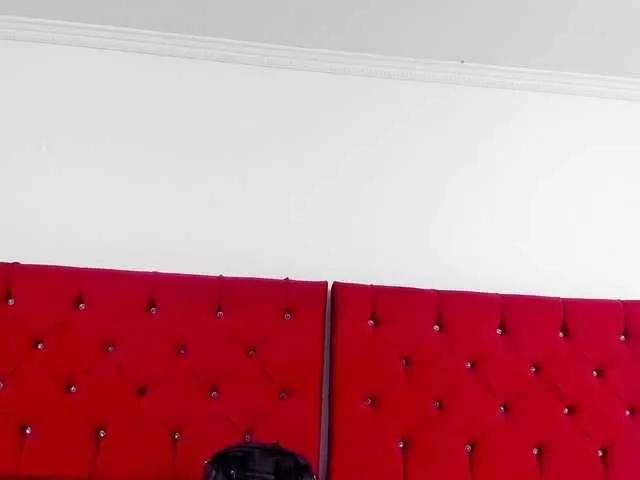 youlittle-perverts on BongaCams 